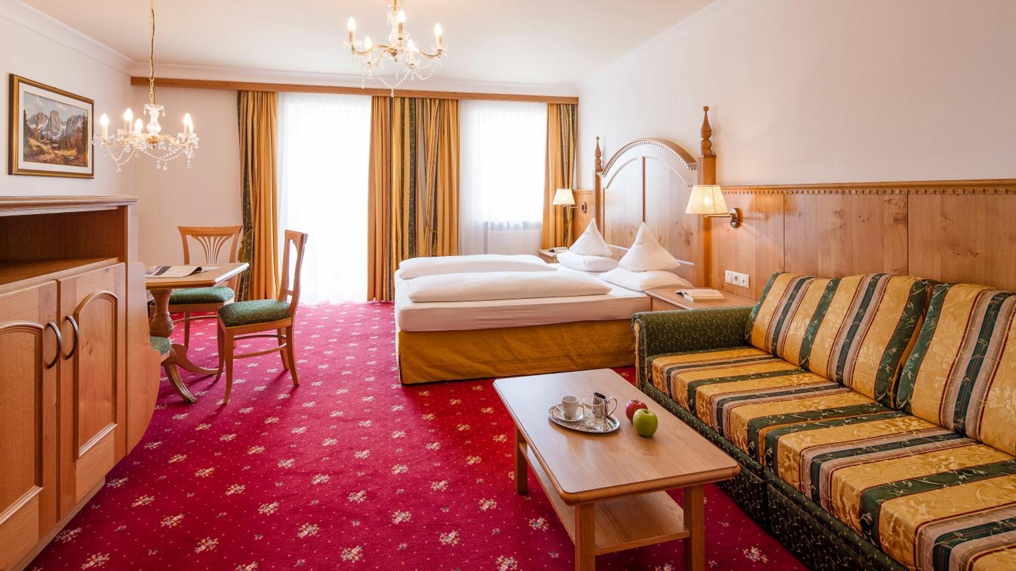 Hotel Oswald Селва ди Вал Гардена Екстериор снимка